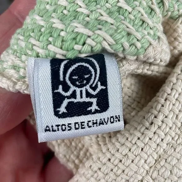 Altos de Chavon Woven Fringed Trim Market Tote - Picture 8 of 12